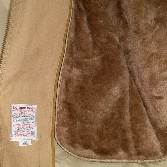 London Fog Dark Khaki Fur Lined Coat sz 42 - Picture 8 of 9